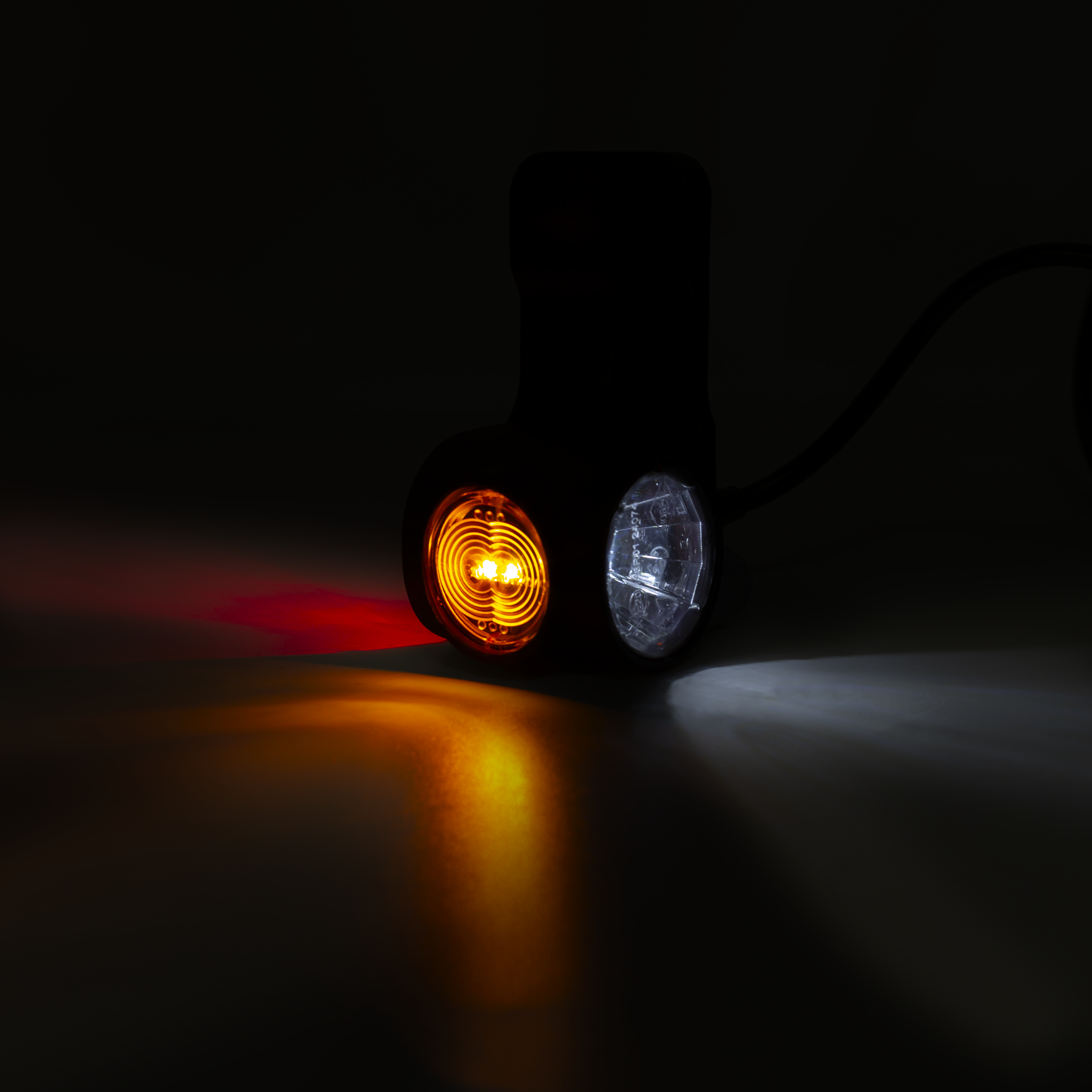 Lampa obrysowa na wysięgniku LD 3110/GRAPHITE/P