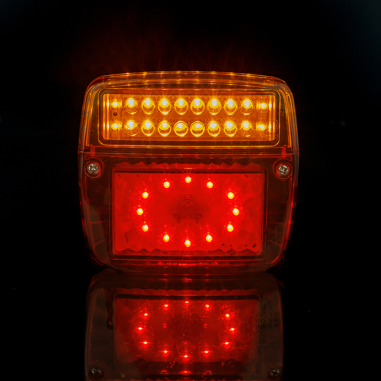 LZD 548 Комбинированный фонарь Horpol