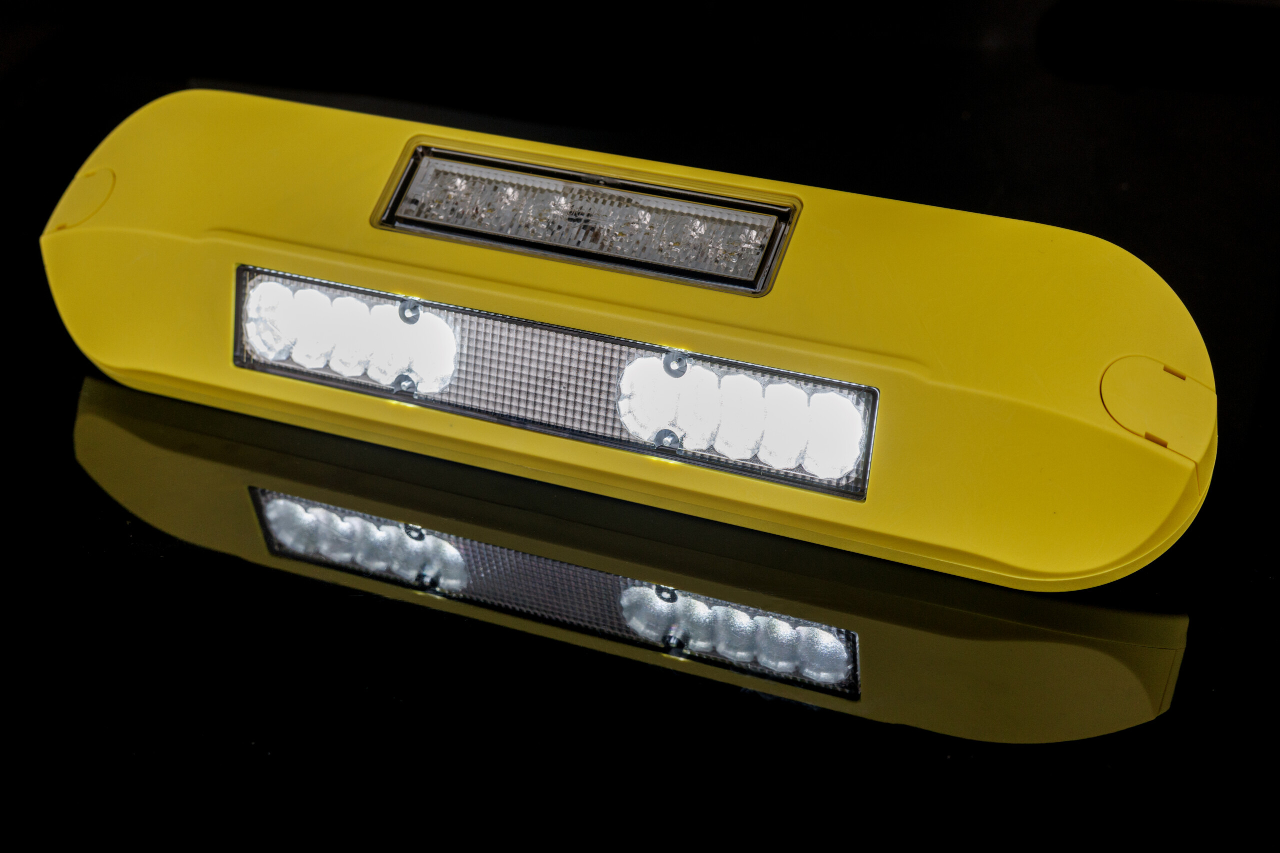 Рабочий фонарь с сигнальным освещением LRD 3043/Y-AM/B2