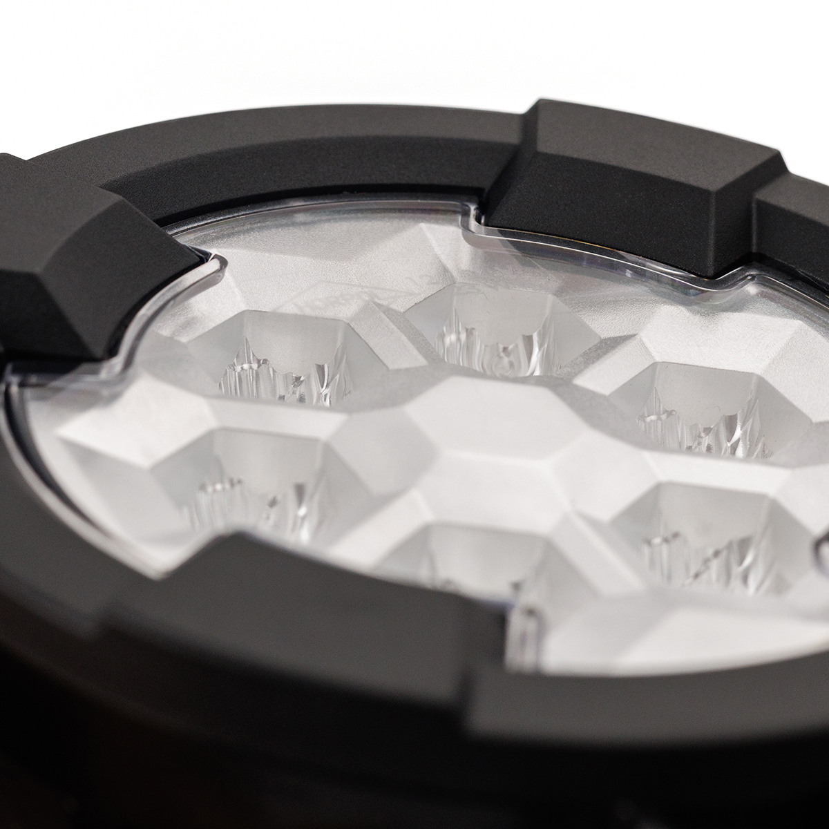 Рабочий фонарь RAPTOR LRD 3180 – надёжное освещение в любых условиях.